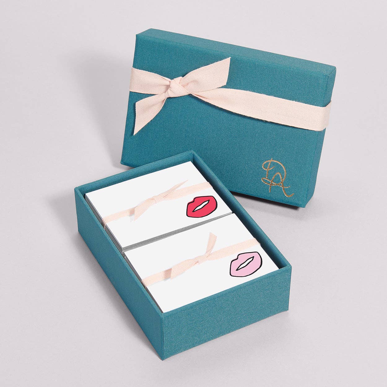 Kiss and Tell Place Cards