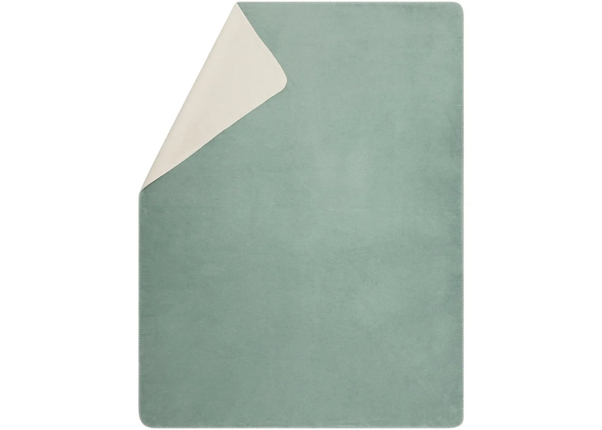 Light Green/Cream Savona Fuzzy Throw/Doubleface (GRS) 200 x 150 cm